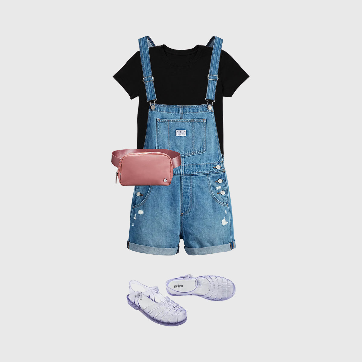 Overall Amazing T-Shirt Look